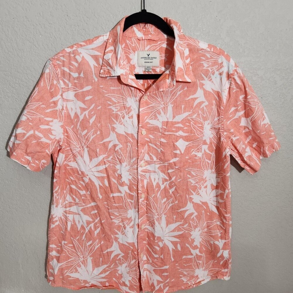 American Eagle Shirt Mens Medium Floral Button Up Seriously Soft Summer Casual